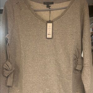 Romeo & Juliet Couture Gray Sweatshirt with Bow Accents